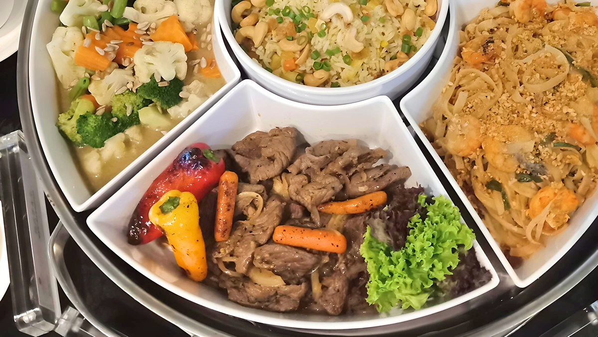 Full Banquet Catering for Business Event