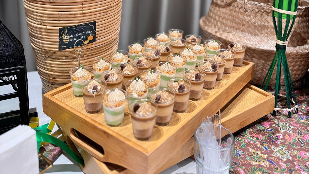 Raya Themed Dessert Servings